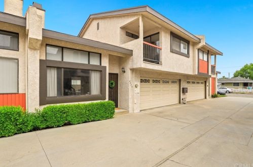4026 136th St, Hawthorne, CA 90250-7338