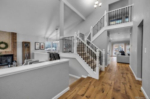 8238 Jasmine Ct, Englewood CO 80112-1033 exterior