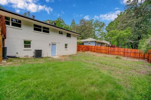 2574 Lancaster Dr, Atlanta GA  30344-2329 exterior