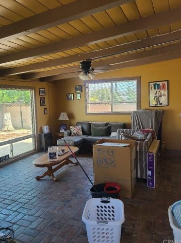 2251 Crestwood Ln, Anaheim CA  92804-6425 exterior