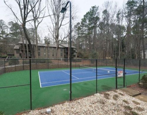 2405 Cumberland Ct, Smyrna GA  30080-4695 exterior