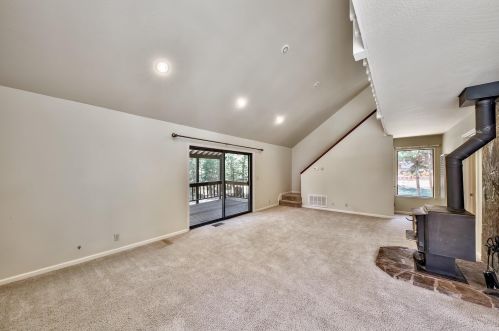 10704 Jeffrey Way, Truckee CA  96161-2520 exterior