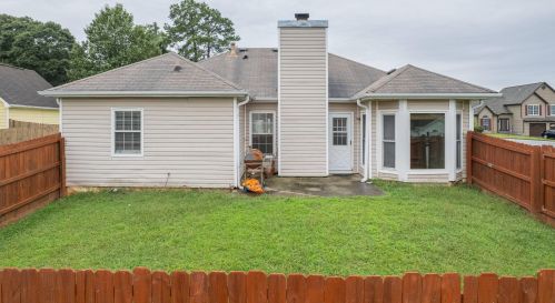 5892 Grn Mdw Way, Rex GA 30273-1163 exterior