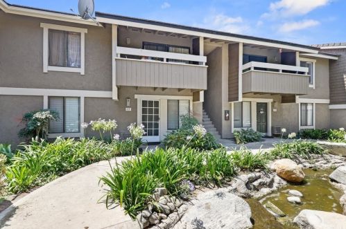 192 Streamwood, Irvine, CA 92620-1933