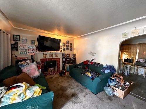 4236 Ball Ave, Fresno, CA 93702-2317