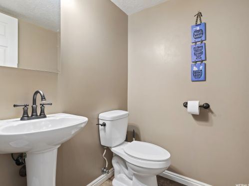 826 760, Ogden UT 84401 exterior