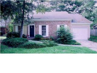 103 Hamlet Rd, Summerville, SC 29485-5250