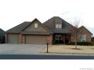 8267 Vintage Trace Dr, Claremore, OK 74019-7538