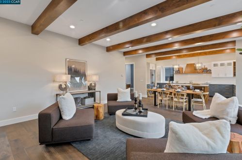 1022 Clintonia Ave, San Jose, CA 95125-2208