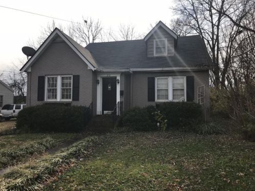 210 Cumberland Dr, Lebanon, TN 37087-3552