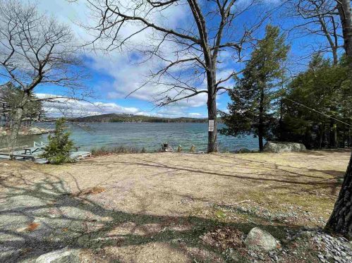 11 Croteau Ln, Laconia, NH 03246-1748