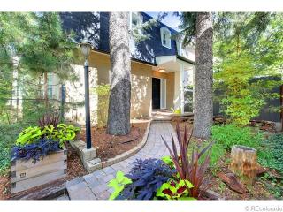 324 Vine St, Denver CO  80206-4130 exterior