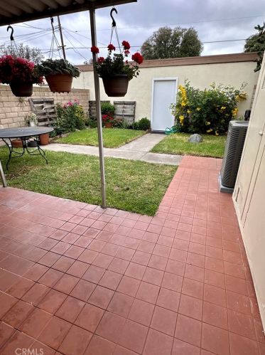 1755 Greenleaf Ave, Anaheim, CA 92801-4026
