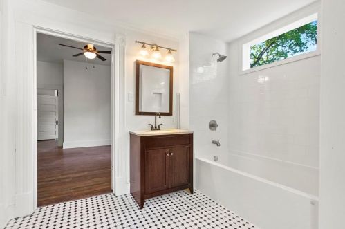 1463 Desoto Ave, Atlanta GA  30310-4338 exterior