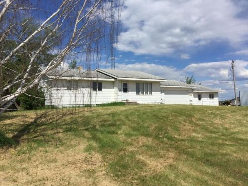 20041 220th St, Greenbush, MN 56726-9660