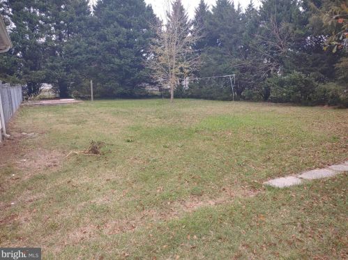 213 Main St, Fruitland MD 21826-1944 exterior