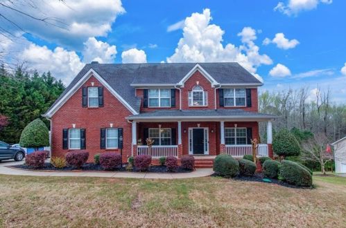 140 Melrose Creek Dr, Stockbridge, GA 30281-2333
