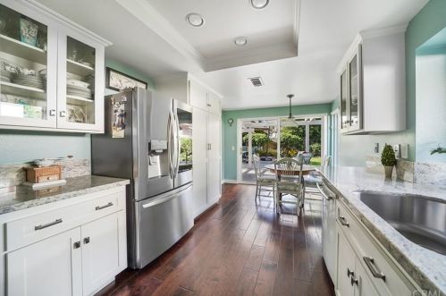 6070 Silverspur Trl, Anaheim CA  92807-4728 exterior