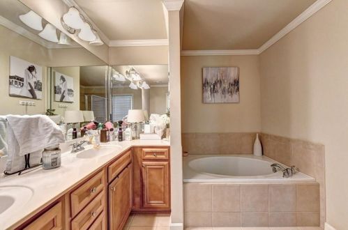 831 Mountain View Ter, Marietta GA  30064-2089 exterior