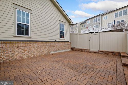 8810 Gunston St, Fulton MD  20759-2308 exterior