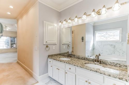 3481 Greystone Cir, Atlanta GA  30341-5854 exterior