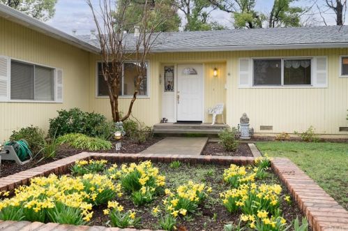 2730 Madera Ln, Chico, CA 95973-0940