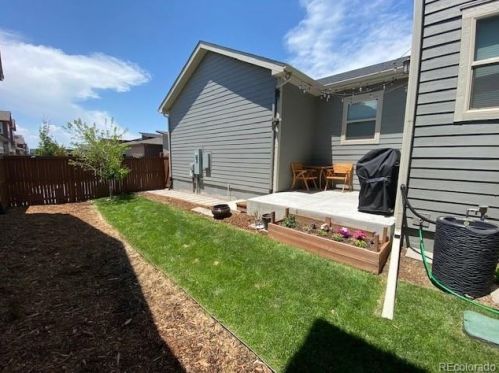2575 Joliet St, Denver, CO 80010-1302