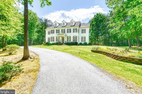 13302 Irish Brigade Ct, Fredericksburg, VA 22407-1914