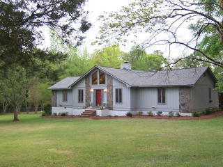 161 Loraine Forest Dr, Macon, GA 31210-5318