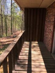 203 Harbor Dr, Seneca SC  29672-2264 exterior