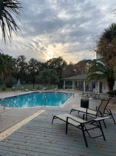 271 Alexandra Dr, Mount Pleasant, SC 29464-2873