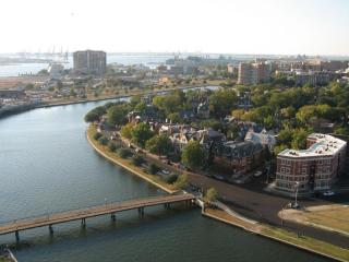 100 Westover Ave, Norfolk VA  23507-2317 exterior