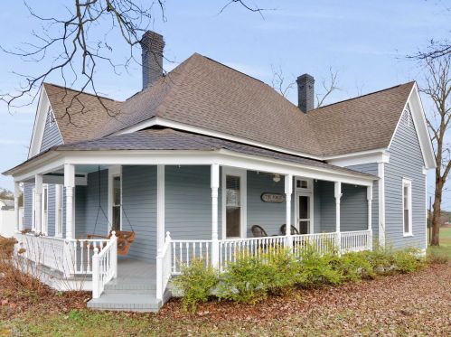 105 Peeksville Rd, Locust Grove, GA 30248-3137