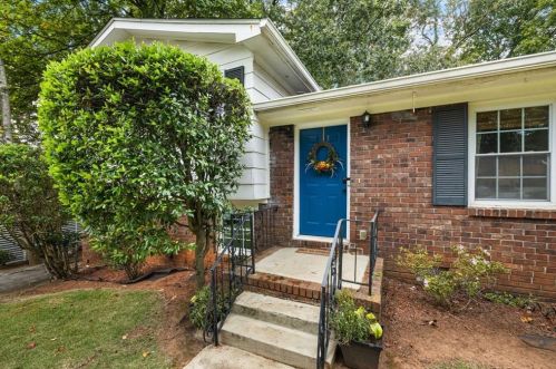 2579 Hatfield Cir, Atlanta GA  30316-3950 exterior