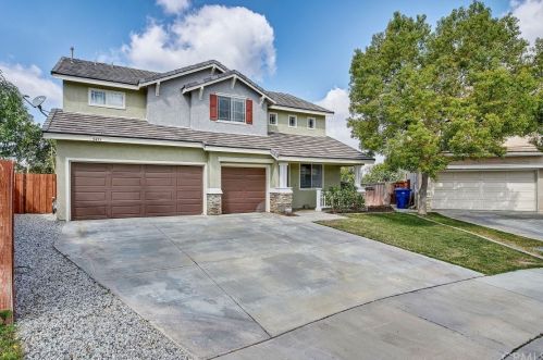 5413 Locklan Ct, Riverside, CA 92507-8423
