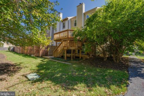 2938 Schoolhouse Cir, Silver Spring MD 20902-2561 exterior