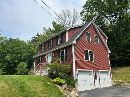 85 Priest Rd, Nottingham, NH