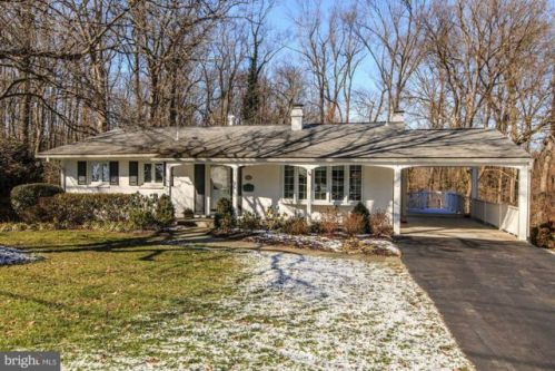 6724 Fern Ln, Annandale, VA 22003-1902