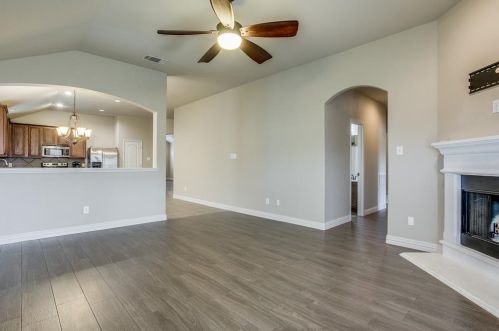 6244 Chalk Hollow Dr, Fort Worth TX  76179-7722 exterior