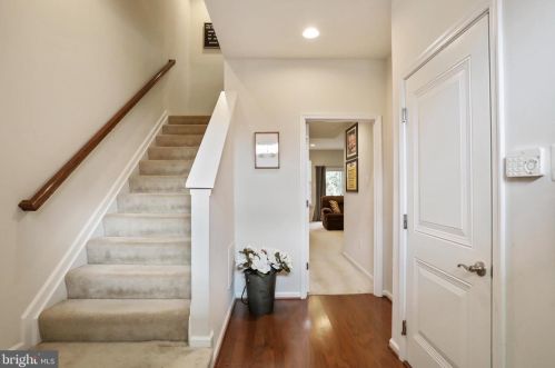 117 Park Ln, Graceham, MD 21788-1903