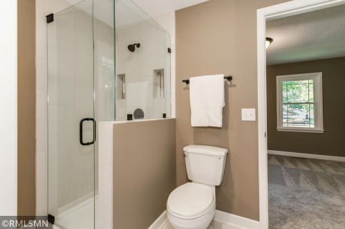 4893 121st St, Saint Paul MN  55110-5902 exterior