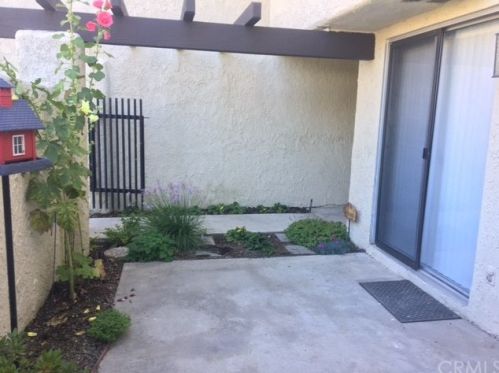 16 Sycamore Ln, Palos Verdes Estates, CA 90274-3422