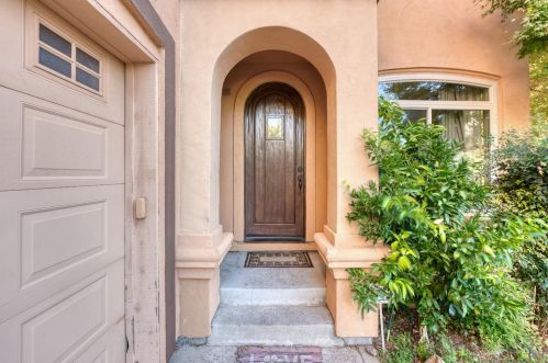8948 Visage Cir, Fair Oaks, CA 95628-4190