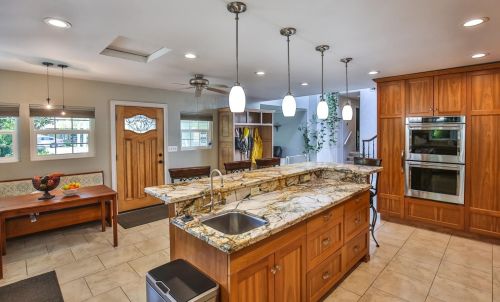 7799 Highland Ave, Citrus Heights, CA 95610-4544