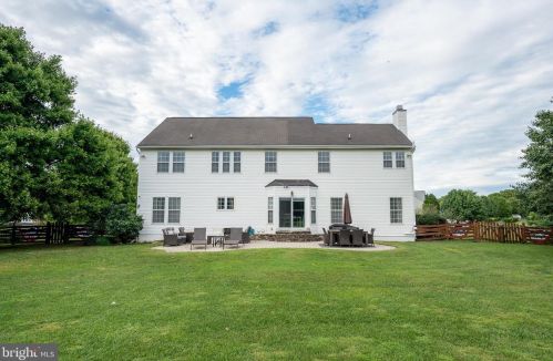 125 Gap Vw Blvd, Harpers Ferry WV 25425-3003 exterior