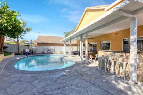 1142 Chaplin Way, Tracy CA  95376-8605 exterior
