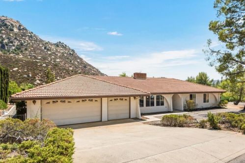 16703 Georgios Way, Ramona, CA 92065-4630