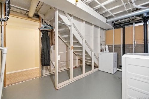 17857 Oxford Pl, Denver CO 80014-5137 exterior