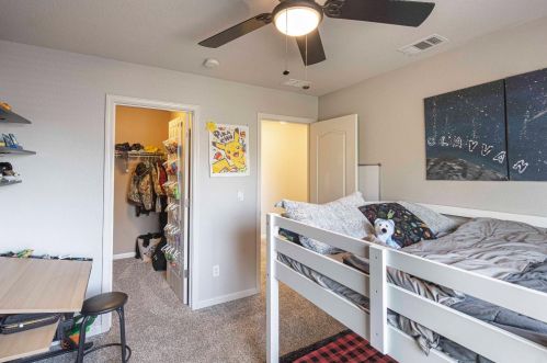 1894 Vintage Cir, Valley Home CA  95361-8678 exterior