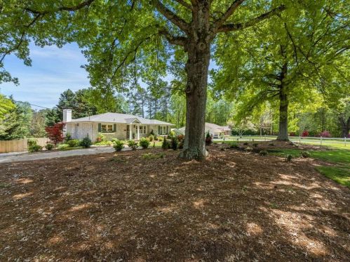 2355 Bluff Dr, Kennesaw, GA 30152-4211